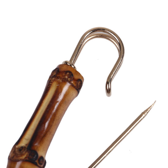 Immagine di Bambù Spilla Forma di Bambù Marrone Chiaro 8.7cm x 2.2cm, 1 Pz