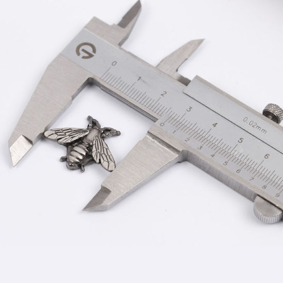 Immagine di 2 Pz Retrò Spilla Ape Oro Antico 27mm x 20mm