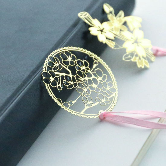 Picture of Brass Exquisite Bookmark Sakura Flower Original Color 1 Piece