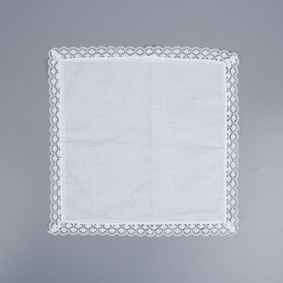 Cotton Handkerchief Square Lace White 26cm x 25cm, 6 Sheets の画像
