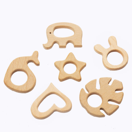 Picture of Beech Wood Baby Teether Camera Natural 5.5cm x 4.3cm, 1 Piece