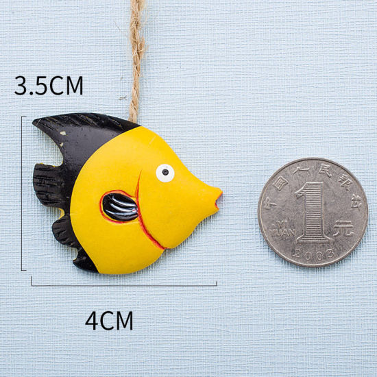 Изображение Yellow - Single Fish Mediterranean Style Fishing Net Accessories Resin Ornaments Home Decoration Crafts 4x3.5cm, 1 Piece