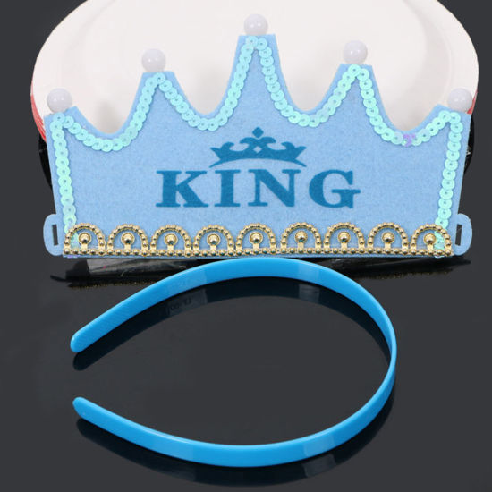 Image de Bleu - Fournitures de fête d'anniversaire de chapeau de couronne légère de roi non tissé LED pour des enfants et des adultes 11.5x11cm, 1 pièce