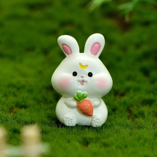 Picture of White - Rabbit Chinese Zodiac Animal Resin Micro Landscape Miniature Decoration 3.7x2.6cm, 1 Piece