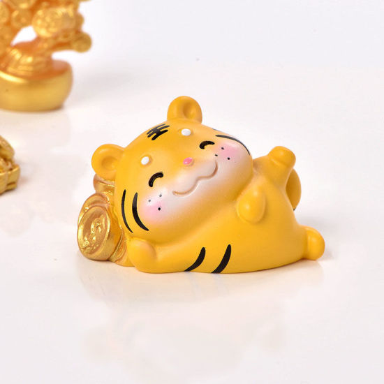 Picture of Orange - 4# Cute Fortune Tiger Resin Micro Landscape Miniature Decoration 4.5x2.9cm, 1 Piece