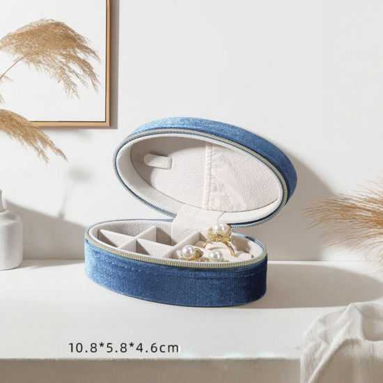 Bild von 1 Stück Veloursamt Schmuck-Aufbewahrungsbox Oval Saphirblau 10cm x 5.8cm x 4.6cm
