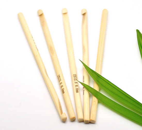 Изображение Афганские Крючки вязальные бамбуковые 10мм Длина 85см, 1 шт/уп