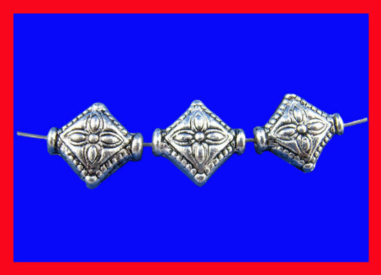 Bild von Zinklegierung Zwischenperlen Spacer Perlen Raute Antiksilber Blumen Farbe Plattiert ca. 10mm x 8mm, Loch:ca. 1.1mm, 60 Stück