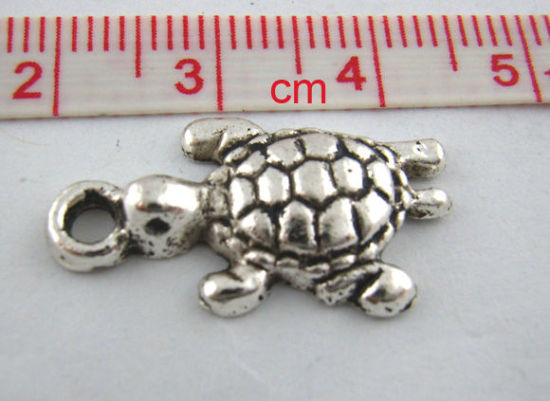 オーシャンアクセサリー 亜鉛合金 チャームペンダント 亀 銀古美 24.0mm x 13.0mm、 25 PCs の画像