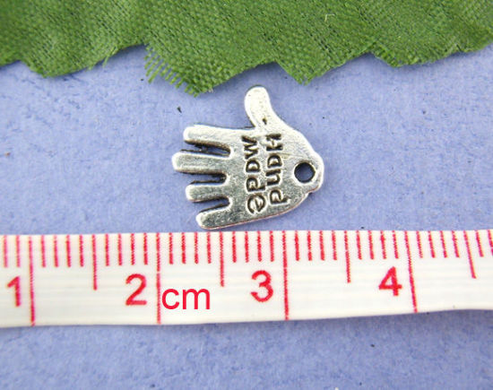 Immagine di Lega di Zinco Charm Ciondoli Palmo Argento Antico Lettere Disegno Messaggio Hand made Intagliato 12.0mm x 11.0mm, 80 Pz