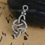 Immagine di Ottone Charms Nodo Celtico Argento Antico Filigrana 27mm x 11mm , 3 Pz