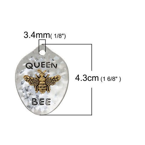 Immagine di Lega di Zinco Insetto Ciondoli Goccia Oro Antico & Argento Antico Doppio Colore Ape Lettere " Queen Bee " 43mm x 29mm , 3 Pz