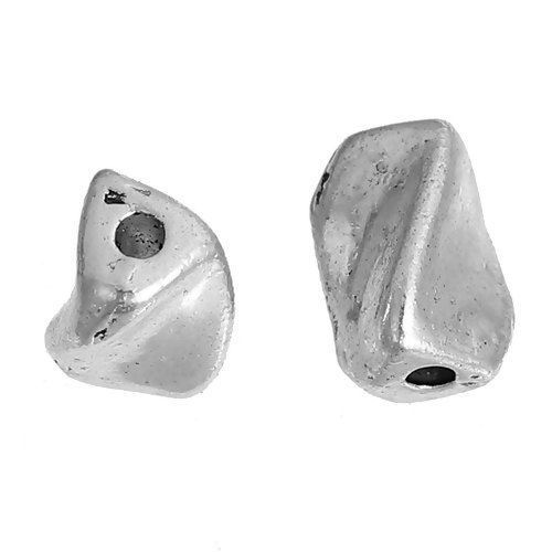 Image de Perles en Alliage de Zinc Trois Prisme Tordu Argent Vieilli 6mm x 5mm, Taille de Trou: 1.6mm, 50 Pcs
