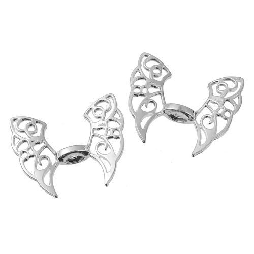 Bild von Zinklegierung Zwischenperlen Spacer Perlen Schmetterling Versilbert Flügel 43mm x 36mm Loch:ca. 2.5mm 3 Stück