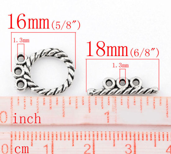 Bild von Zinklegierung Knebelverschluss Rund Antiksilber gestreift 16mm x 12mm 18mm x 5mm 30 Sets