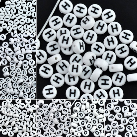 Image de Perle en Acrylique Rond Blanc Alphabet/Lettre "C" 7mm Dia, Taille de Trou: 1mm, 60 PCs