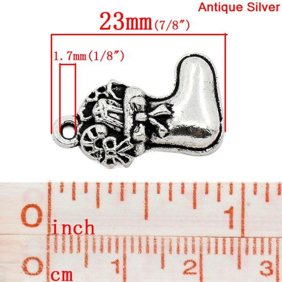 Immagine di Lega di Zinco Charm Ciondoli Argento Antico Calze di Natale Disegno 23.0mm x 15.0mm, 30 Pz