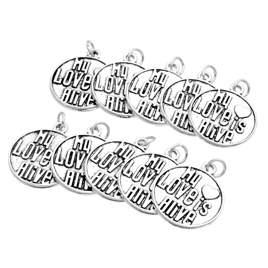 Immagine di Lega di Zinco Charm Ciondoli Tondo Argento Antico Lettere Scolpito " My Love Is Alive " 28.9mm x 24.6mm , 10 Pz