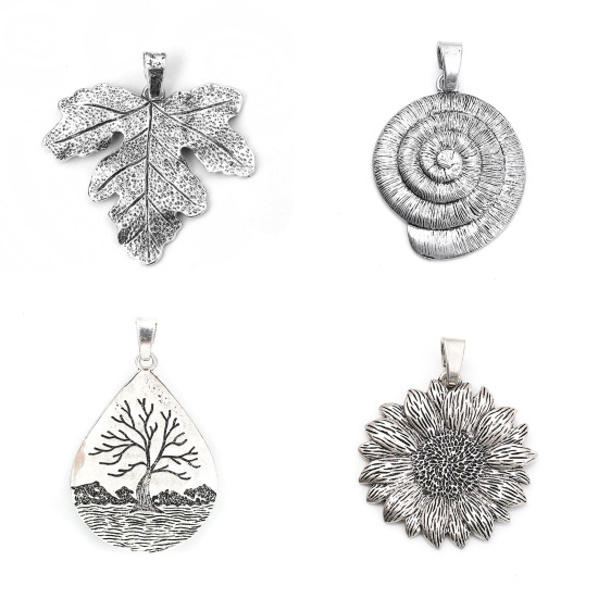 Imagen de Zamak Colgantes Hoja Plata Antigua 70mm x 68mm, 2 Unidades