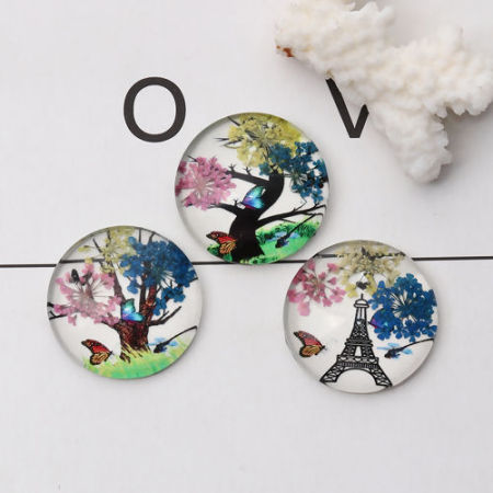 Glass & Dried Flower Dome Seals Cabochon Eiffel Tower Flatback At Random Butterfly Pattern Transparent 30mm(1 1/8") Dia, 3 PCs