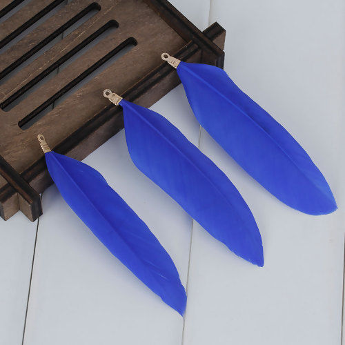 Picture of Natural Dyed Goose Feather Pendants Royal