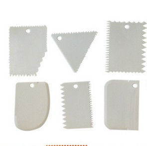 ABS ベーキングツール 三角形 白 12.1cm x 9.5cm-10.2x8.9cm、 1 セット（6個） の画像