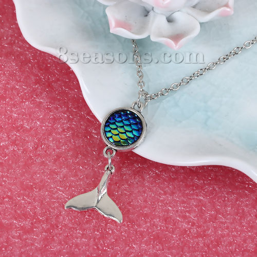 Picture of Resin Mermaid Fish/ Dragon Scale Necklace Antique Silver Color Blue AB Color Round 52.5cm(20 5/8") long, 1 Piece