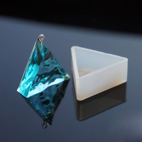 Picture of Silicone Resin Mold For Jewelry Making Triangle 