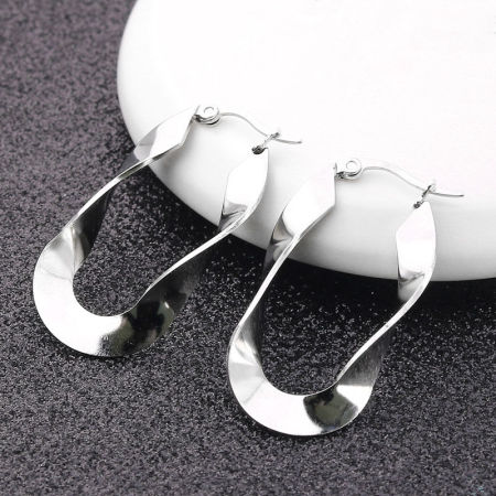 Boucles d'Oreilles Créole Anneaux en Acier Inoxydable Argent Mat Ovale Tordu 40mm , 1 Paire