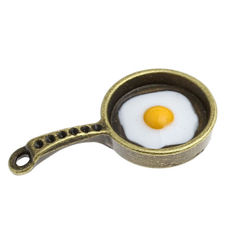 Zinc Metal Alloy Pendants Frying Pan Eggse Enamel 