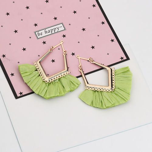 Image de Pendentifs Franges en Alliage de Fer & Raphia Losange Doré Vert Fait Main Env. 7.5cm x 7cm - 7.5cm x 6.5cm, 2 Pcs