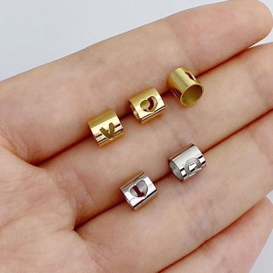Immagine di 304 Acciaio Inossidabile Perline Cilindrico Tono Argento Lettera Maiuscola 6mm x 6mm, 2 Pz