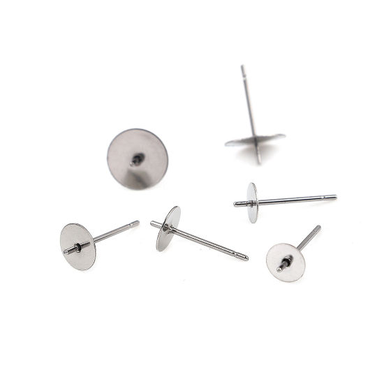 Immagine di Acciaio Inossidabile Orecchini a Perno Tondo Tono Argento 5mm Dia., Posta / Filo Dimensione: (21 misura), 30 Pz