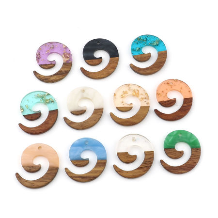 Resin & Wood Wood Effect Resin Charms Swirl Natural 28mm x 24mm, 3 PCs