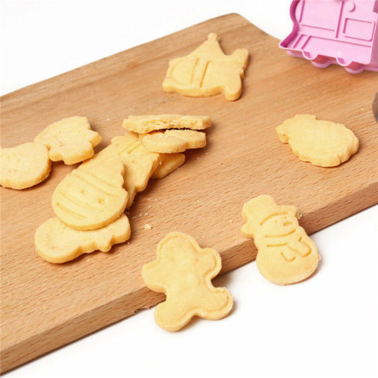 Picture of Love Star 4PCs Baking Cake Pudding Chocolate Plastic Mold Food Grade