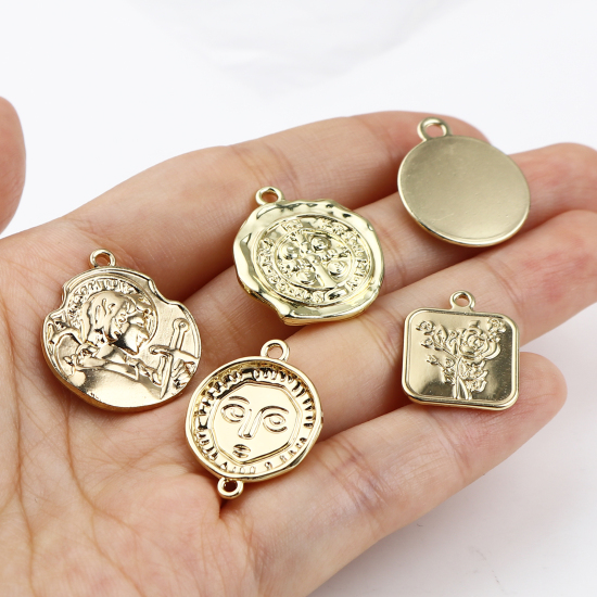 Picture of Zinc Based Alloy Pendants