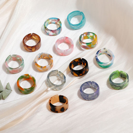 Picture of Resin Unadjustable Rings