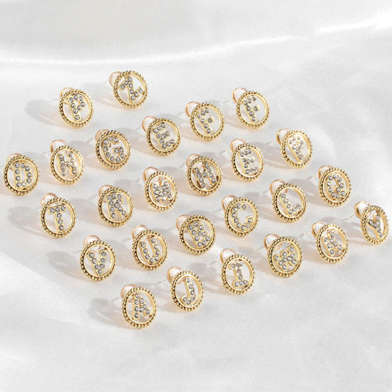 Imagen de Zamak Pendientes Chapado en Oro Ronda Mayúscula Letra Transparente Rhinestone 15mm Diámetro, Post/ Wire Size: (21 gauge), 2 Unidades