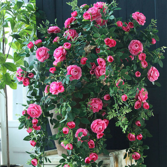 Image de Vignes artificielles de guirlandes de rose de soie de faux pour la décoration de jardin de mur de maison de noce