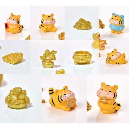 Cute Fortune Tiger Resin Micro Landscape Miniature Decoration