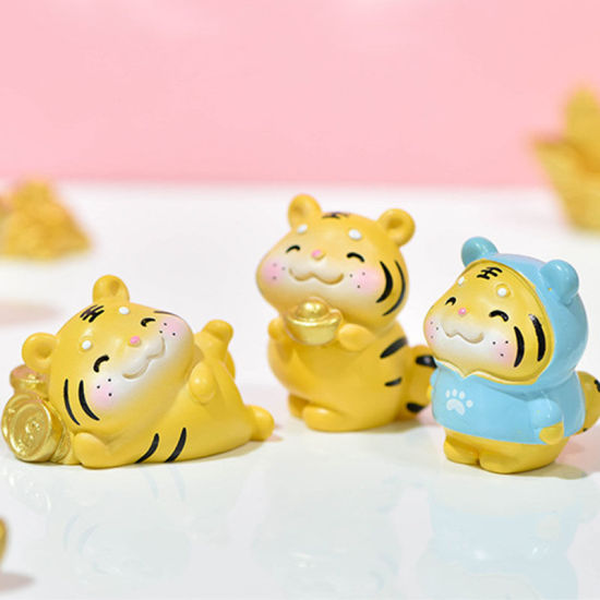 Picture of Cute Fortune Tiger Resin Micro Landscape Miniature Decoration