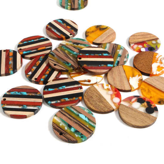 Immagine di Legno & Resina Charm Resina Effetto Legno Ciondoli Tondo Naturale 2 Pz