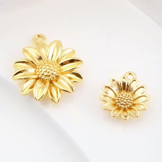 Picture of Brass Charms Daisy Flower 18K Real Gold Plated 2 PCs