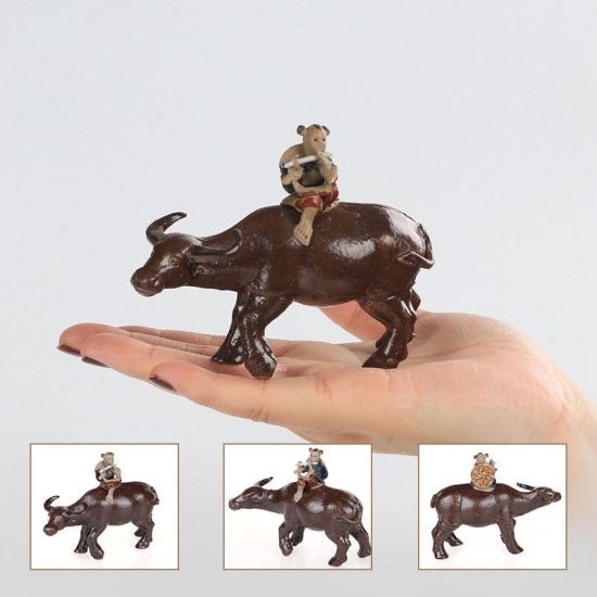 Immagine di Shepherd Boy And Cattle Ceramic Micro Landscape Miniature Decoration