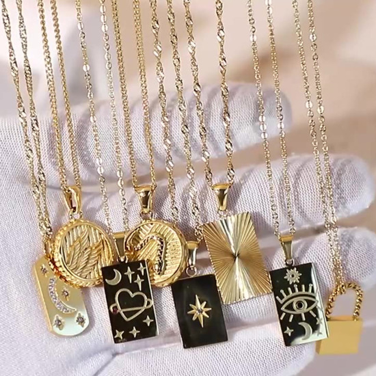 Imagen de Respetuoso del Medio Ambiente Sencillo & Casual Elegante 18k Chapado en Oro 304 Acero Inoxidable Cable Cadena Cruz Rectángulo Collar con Colgante Para Mujeres Fiesta 1 Unidad