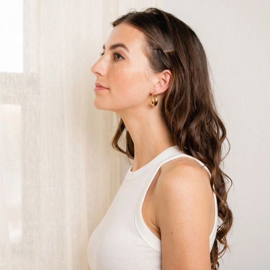 エコフレンドリー シンプルでカジュアル インスタイル ins風 18K リアルゴールドメッキ 304ステンレス鋼 幾何学 フープピアス 女性のため 1 ペア の画像