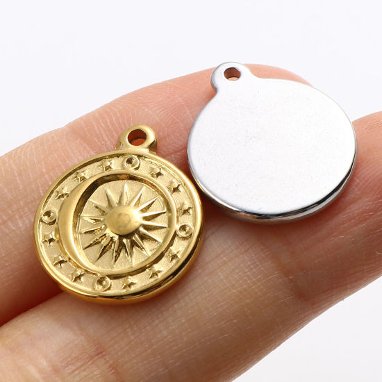 Изображение Нержавеющая Сталь галактика галактика Подвески Луна половина Разноцветный Звезда 18мм x 15мм, 1 ШТ