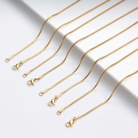 Image de Colliers En Gros Multicolore en Acier Inoxydable, Chaîne Maille Serpent, Unisexe Minimaliste Cadeau Bijoux pour Détaillants 1 Pièce