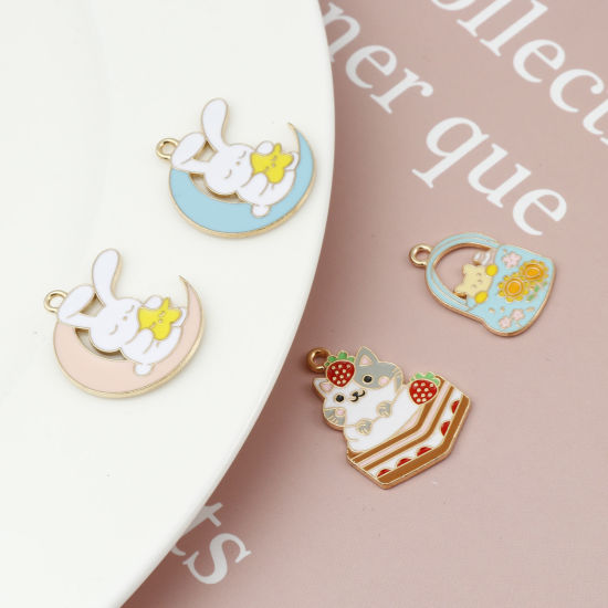 Picture of Zinc Based Alloy Cute Charms Gold Plated Multicolor Cat Rabbit Animal Enamel