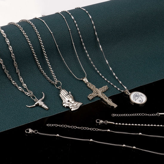 Picture of Wholesale Link Chain Necklace, Silver Tone 304 Stainless Steel, Unisex Stylish Minimalist Gift Jewelry For Retailer